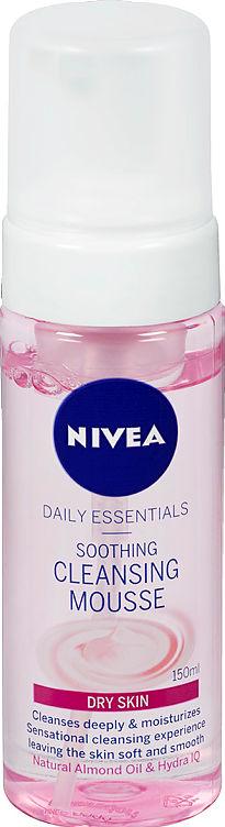 Nivea Visage Nourishing Mousse 150ml